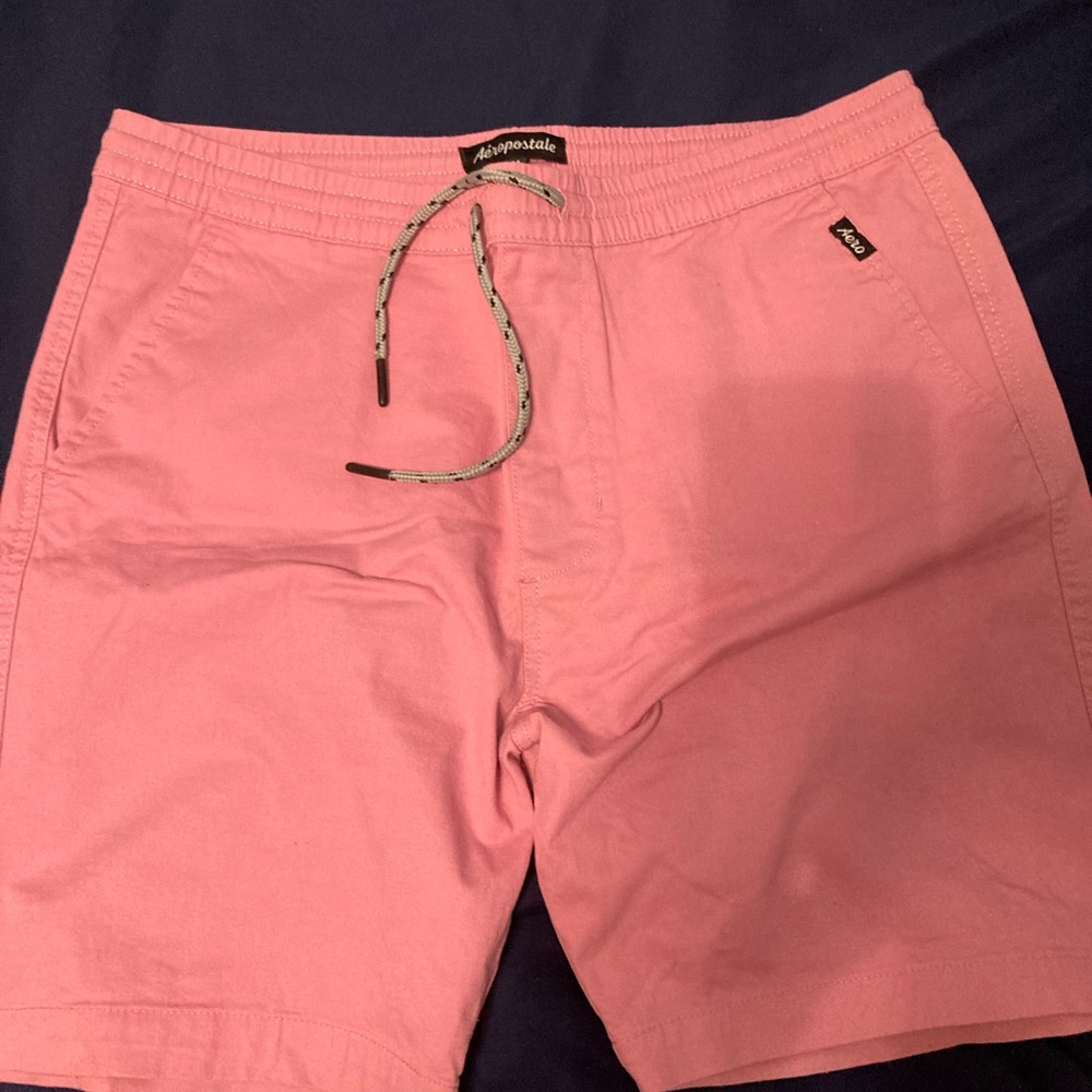 Aeropostale men’s pink casual shorts size medium.